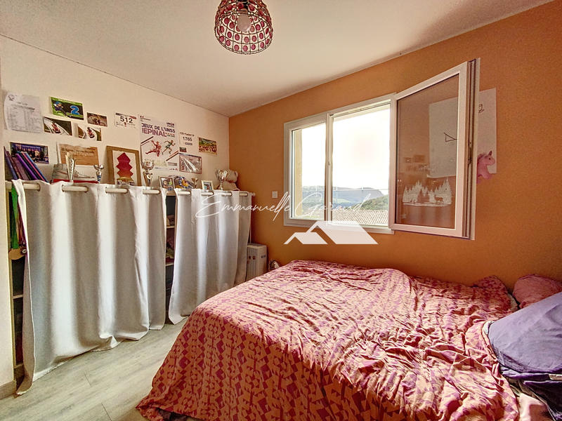 Maison - 111 m² - 5 pièces