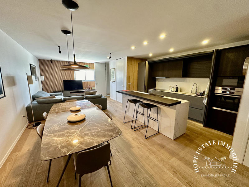 Local d'activités - 755 m²