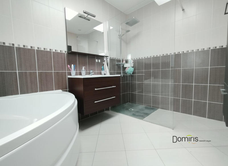 Maison - 108 m² - 4 pièces