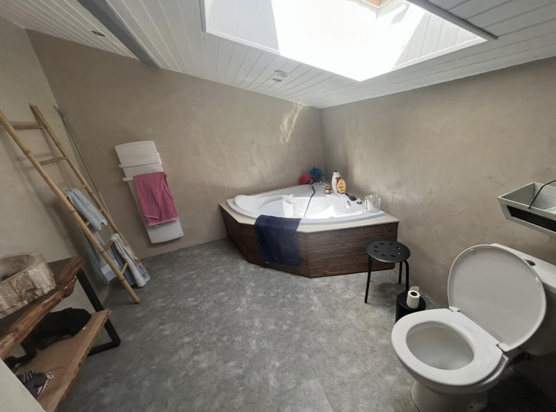 Maison - 192 m² - 6 pièces