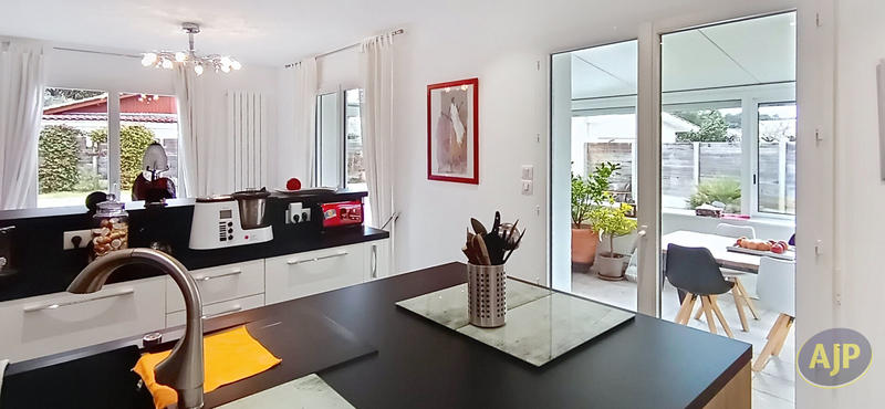 Maison - 125 m² - 5 pièces