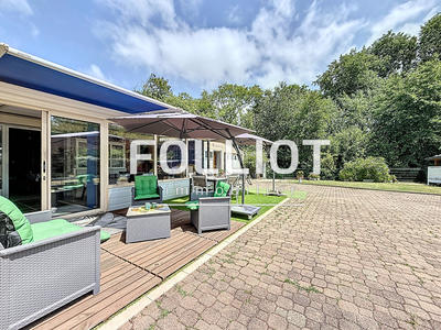 Maison - 140 m² - 7 pièces