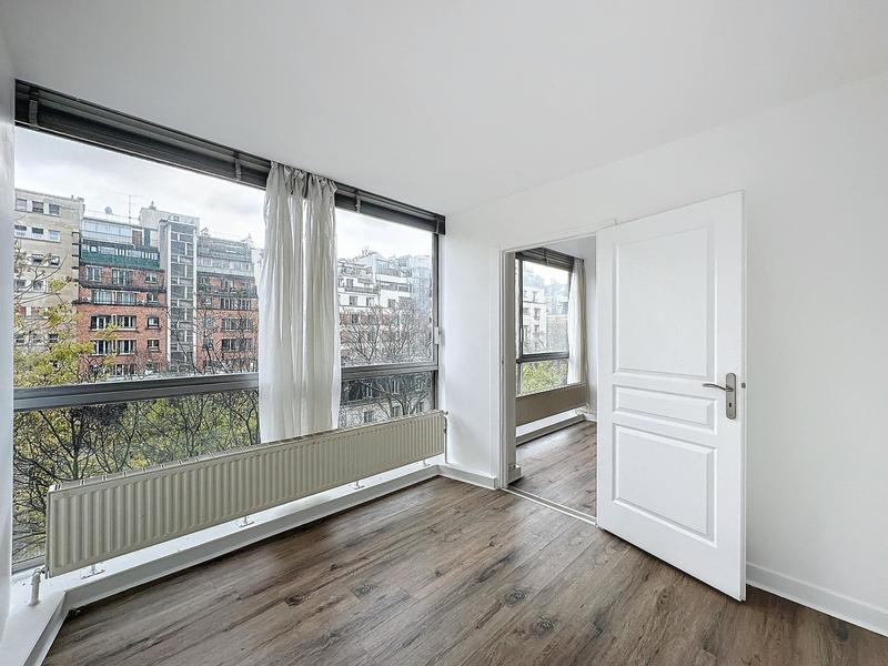 Appartement - 104 m² - 5 pièces