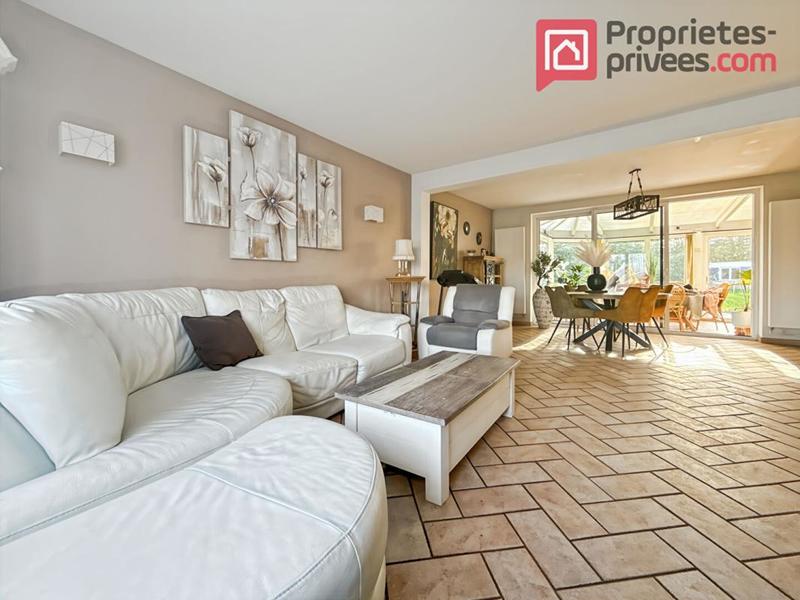 Maison - 191 m² - 6 pièces