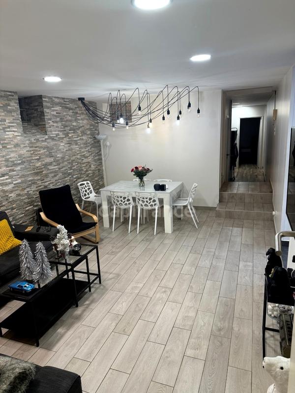 Appartement - 112 m² - 5 pièces