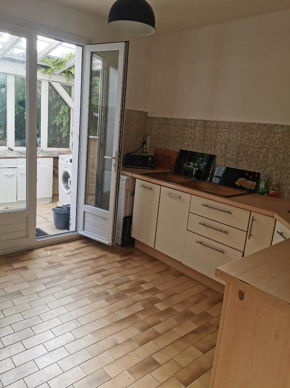 Villa - 100 m² - 6 pièces