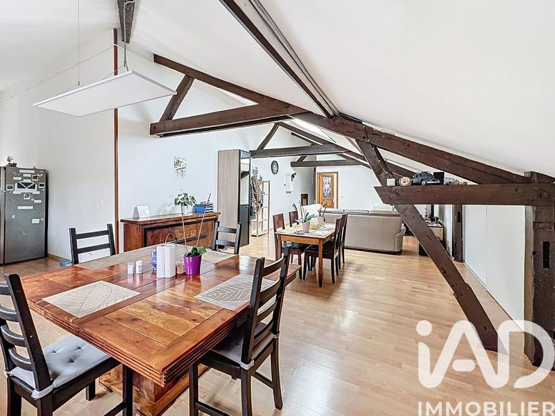 Appartement - 104 m² - 4 pièces