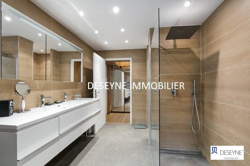 Duplex - 170 m² - 6 pièces