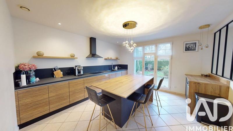 Maison - 150 m² - 6 pièces