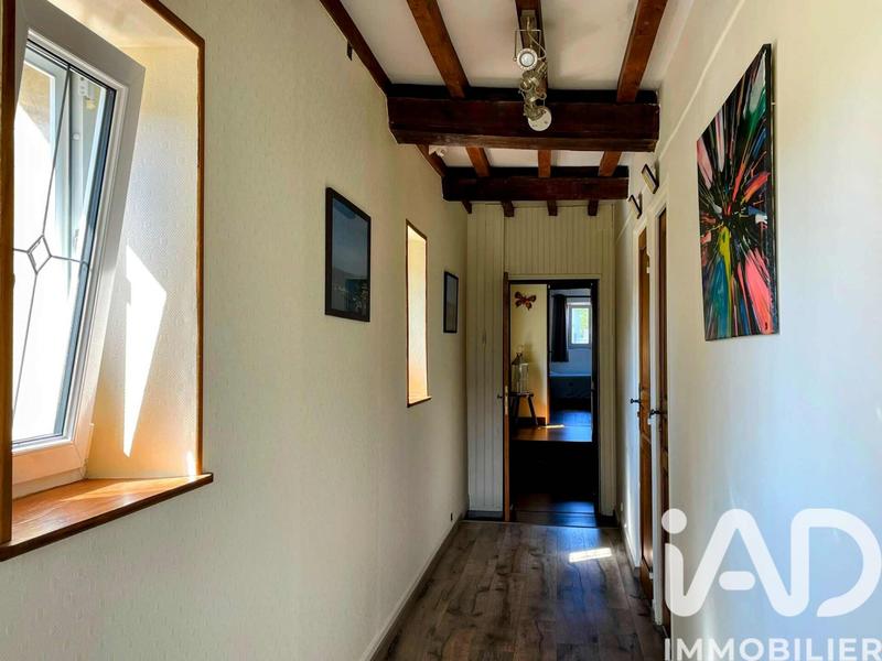 Maison - 299 m² - 9 pièces