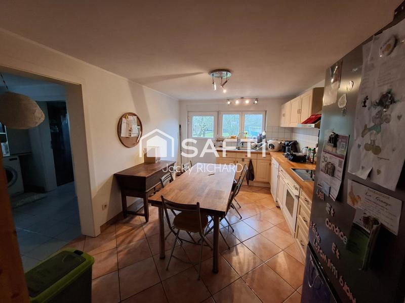 Maison - 101 m² - 5 pièces