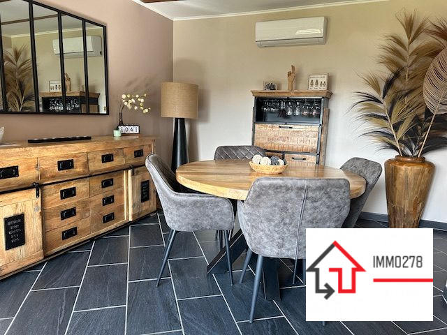 Maison - 250 m² - 9 pièces