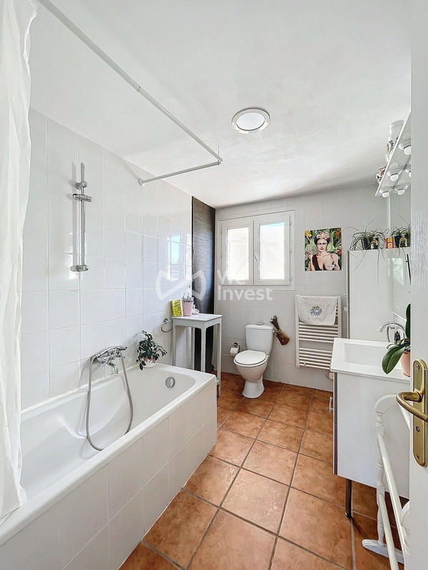 Villa - 209 m² - 6 pièces