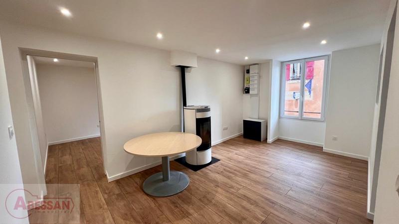 Appartement - 65 m² - 2 pièces