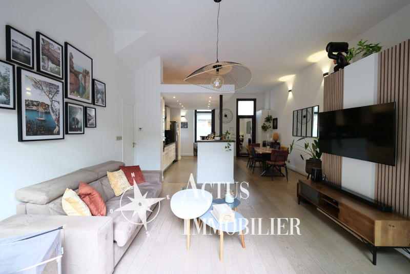 Maison - 134 m² - 5 pièces