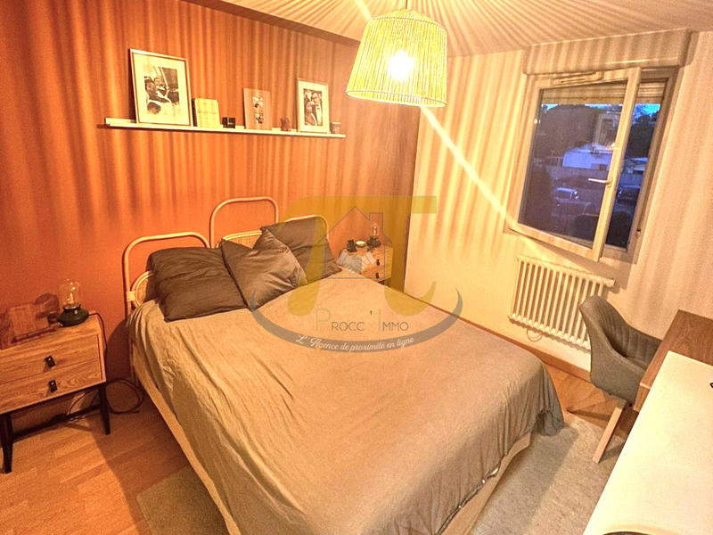 Maison - 100 m² - 4 pièces