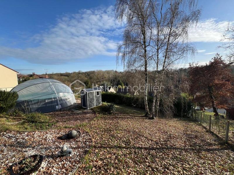 Maison - 127 m² - 7 pièces