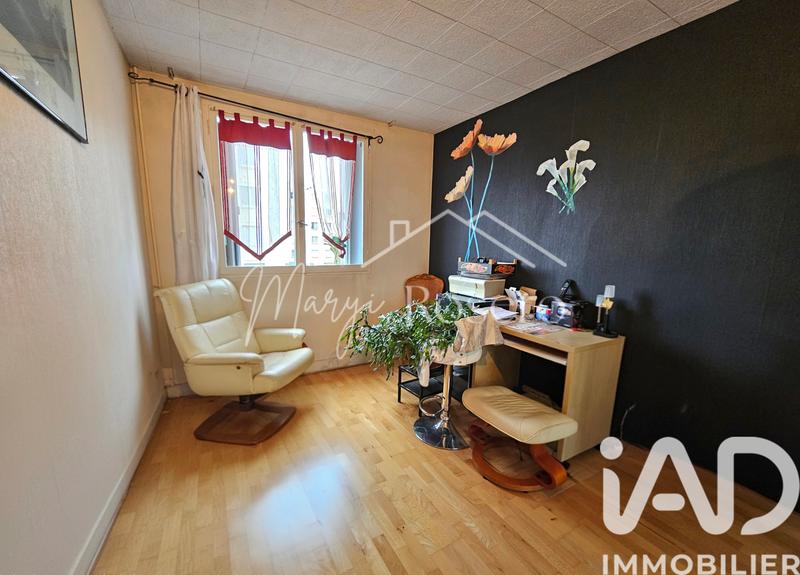 Appartement - 83 m² - 5 pièces
