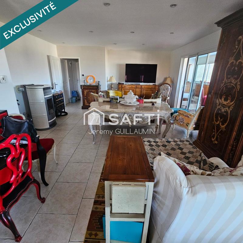 Maison - 235 m² - 7 pièces