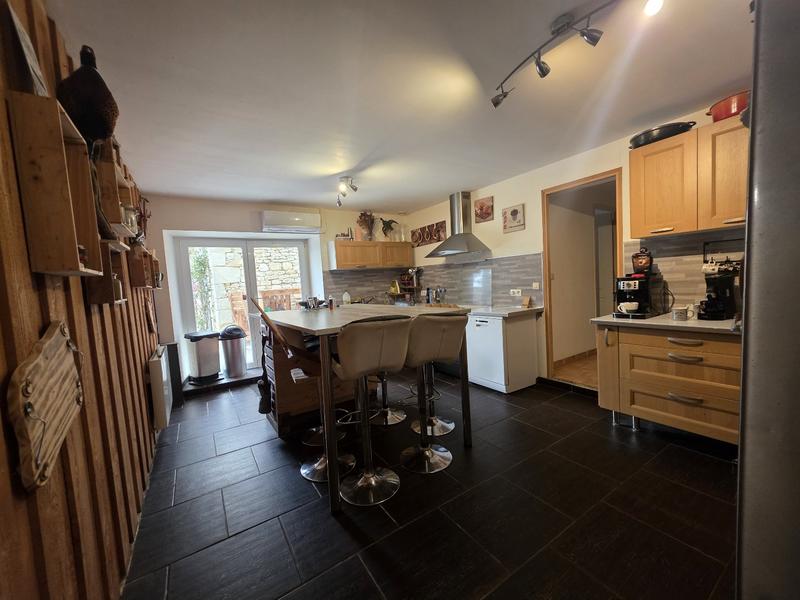 Maison - 150 m² - 6 pièces