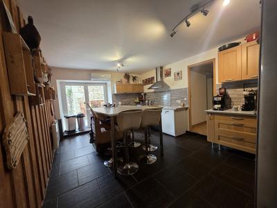 Maison - 150 m² - 6 pièces