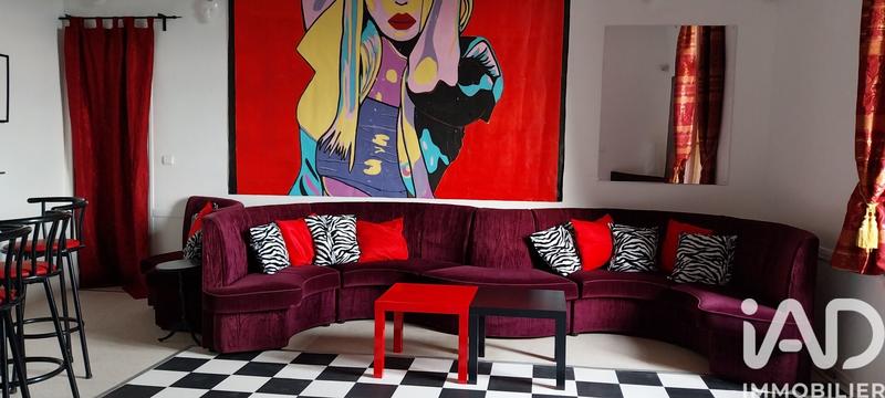 Maison - 500 m² - 10 pièces