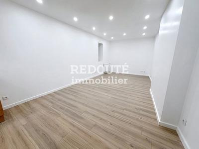 Maison de ville - 147 m² - 6 pièces