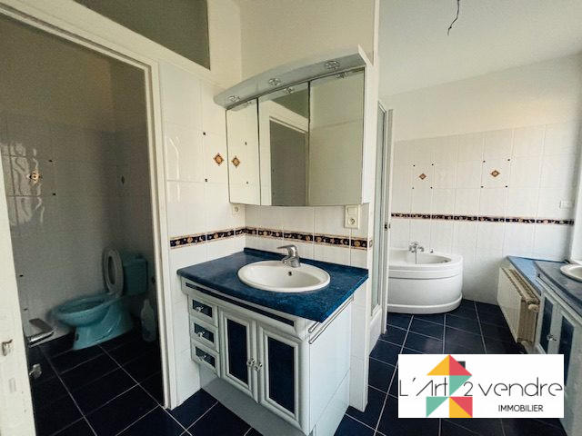 Maison - 155 m² - 6 pièces