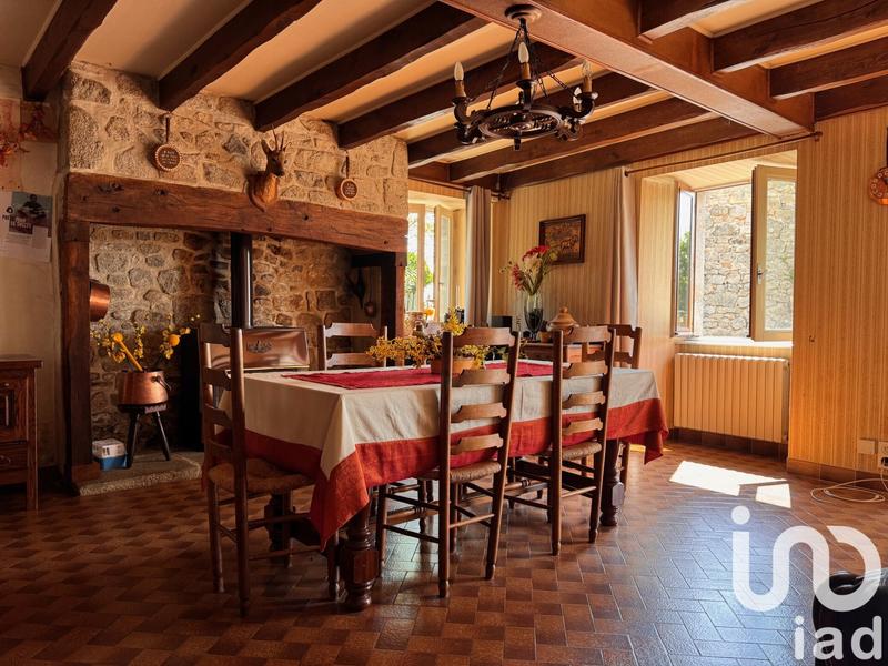 Maison - 100 m² - 5 pièces