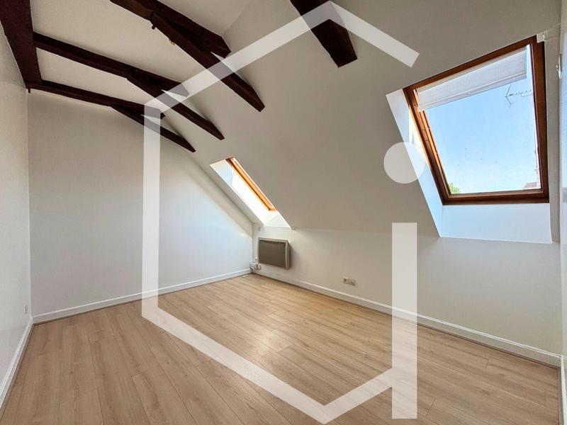 Appartement - 98 m² - 4 pièces