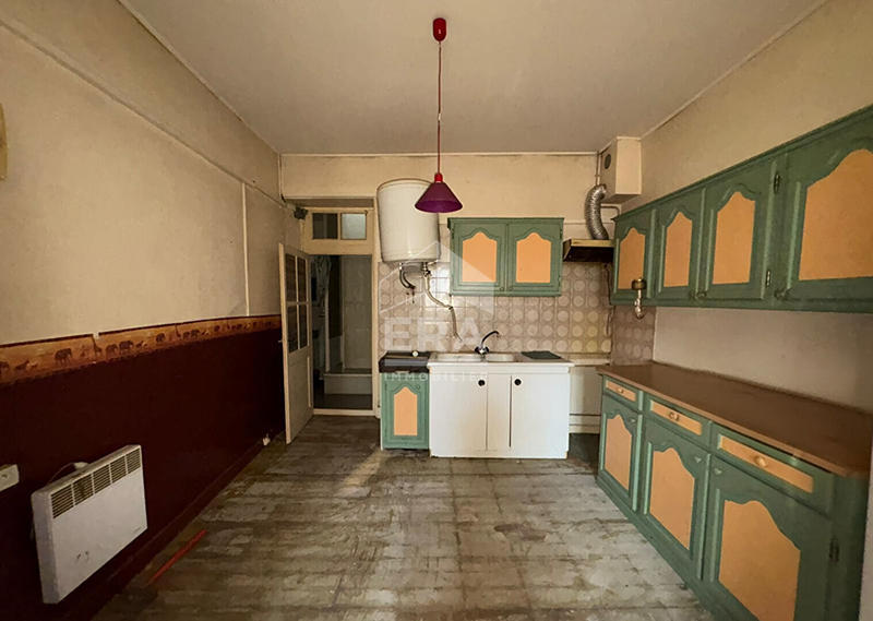 Immeuble - 140 m² - 10 pièces