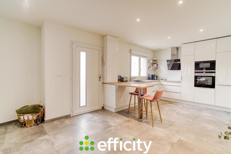 Appartement - 105 m² - 4 pièces