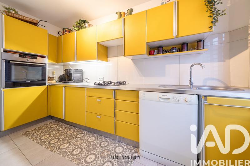 Appartement - 98 m² - 5 pièces