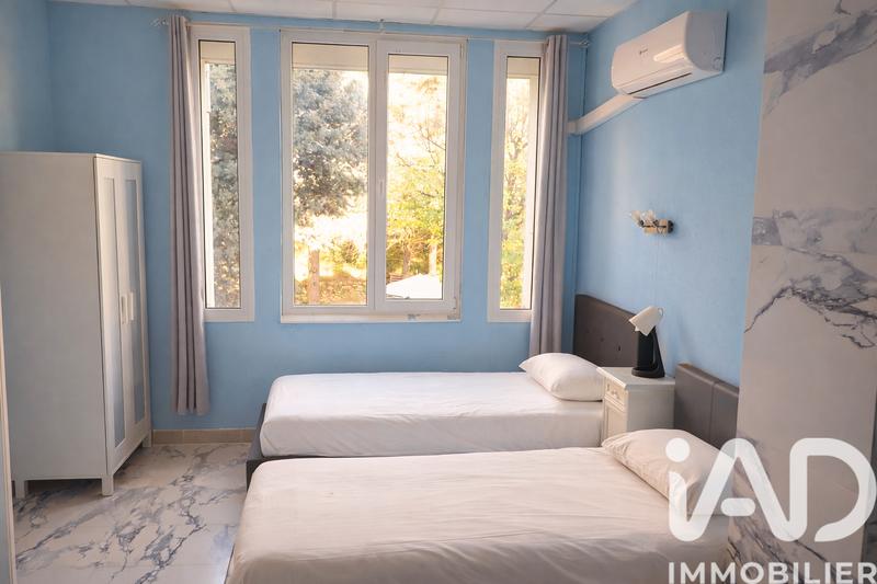 Immeuble - 7 873 m² - 3 pièces