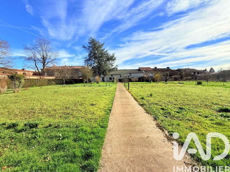 Maison - 141 m² - 7 pièces