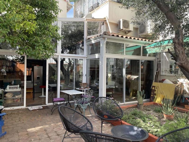 Appartement - 164 m² - 4 pièces