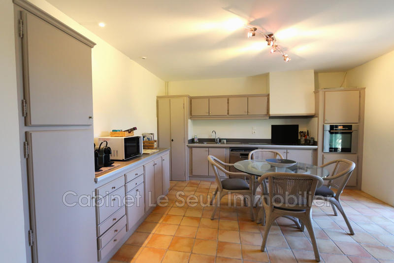 Maison - 187 m² - 6 pièces