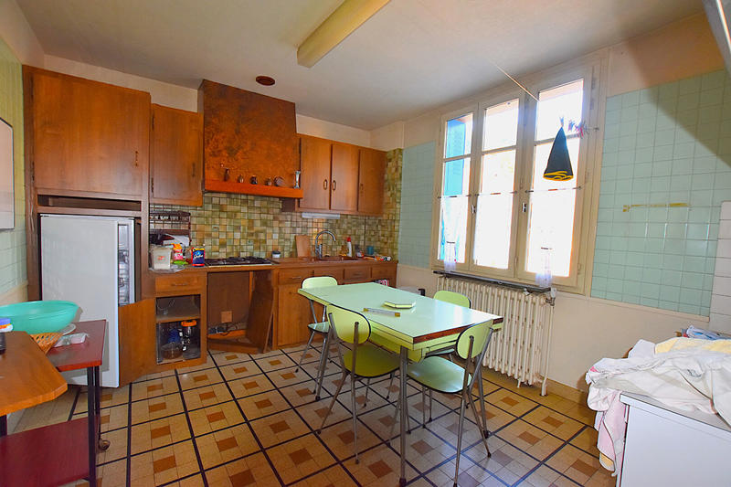 Maison - 93 m² - 4 pièces