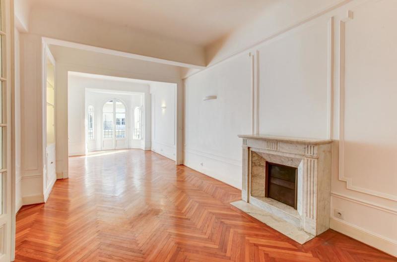 Appartement bourgeois - 115 m² - 4 pièces