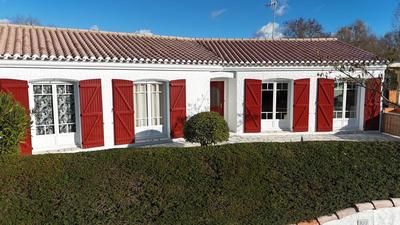 Maison - 165 m² - 6 pièces