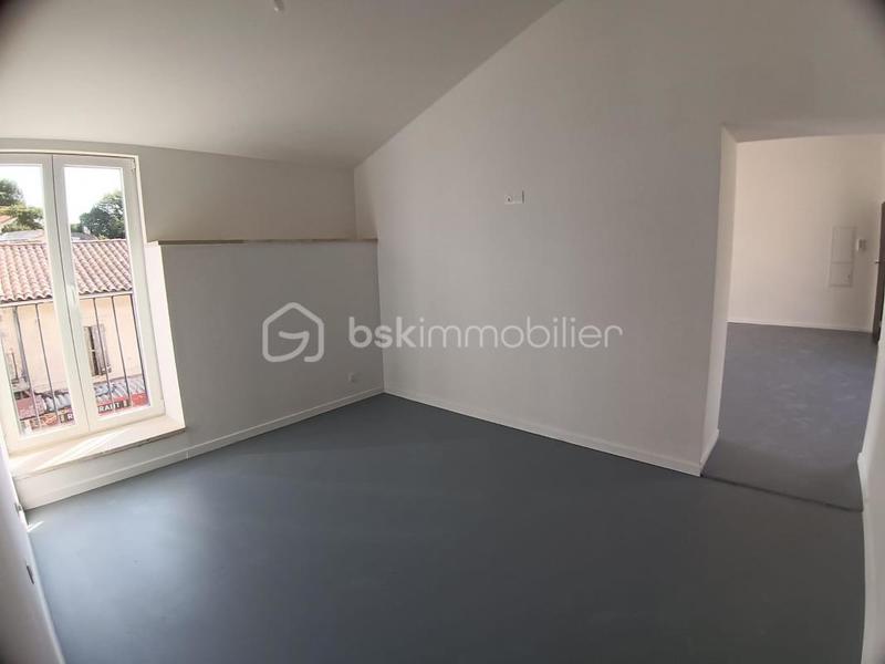 Appartement - 77 m² - 3 pièces