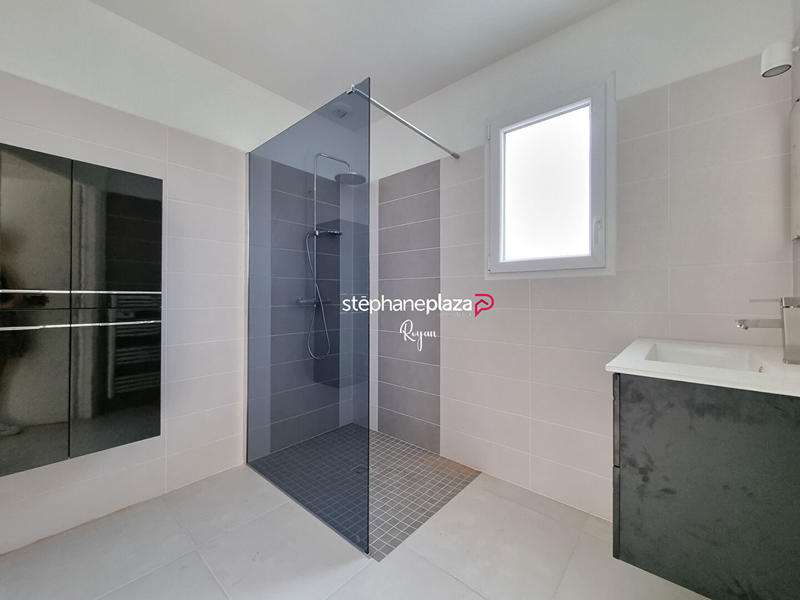 Maison - 103 m² - 4 pièces