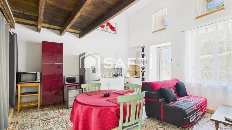 Maison - 182 m² - 5 pièces