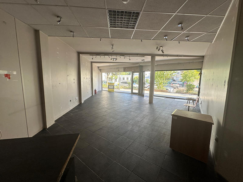 Local commercial - 63 m²