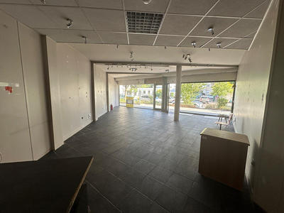Local commercial - 63 m²