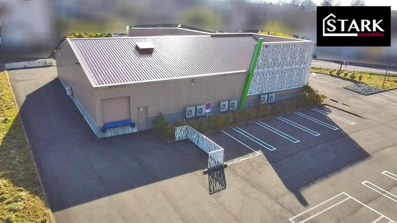 Local commercial - 436 m² - 4 pièces