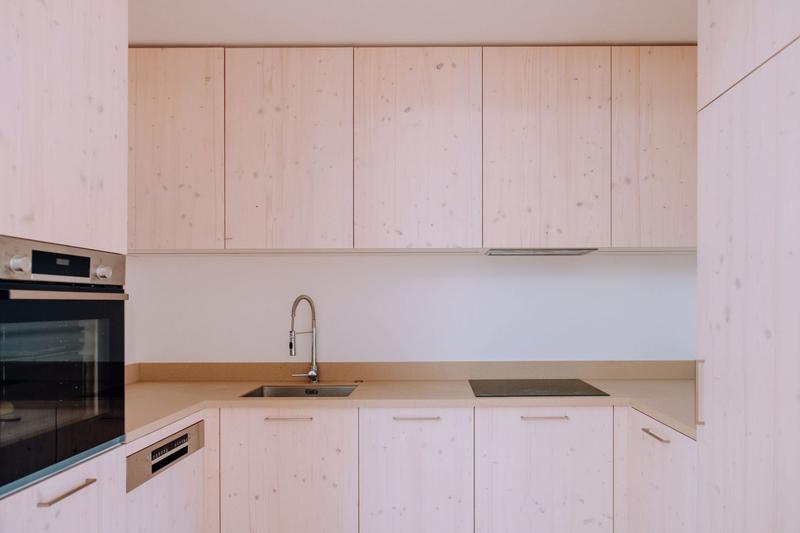 Appartement - 210 m² - 6 pièces