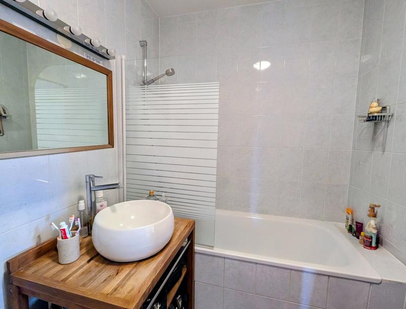 Maison - 121 m² - 5 pièces