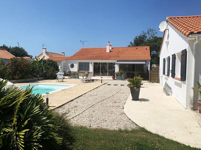 Maison - 169 m² - 6 pièces