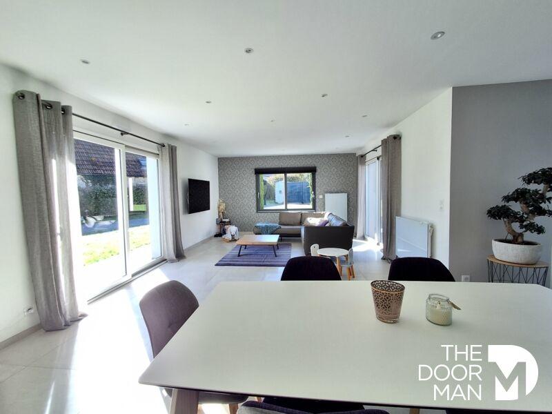 Maison - 150 m² - 6 pièces